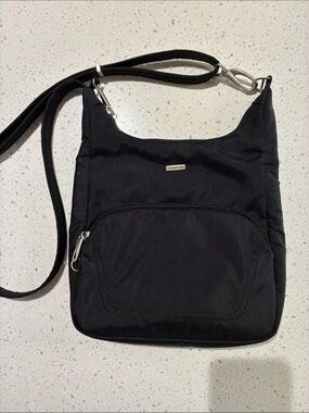 Travelon Anti-theft Essential Messenger Shoulder Bag  Black Crossbody